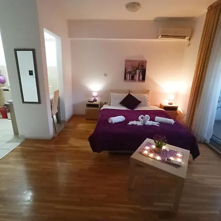 Apartment Mitende *