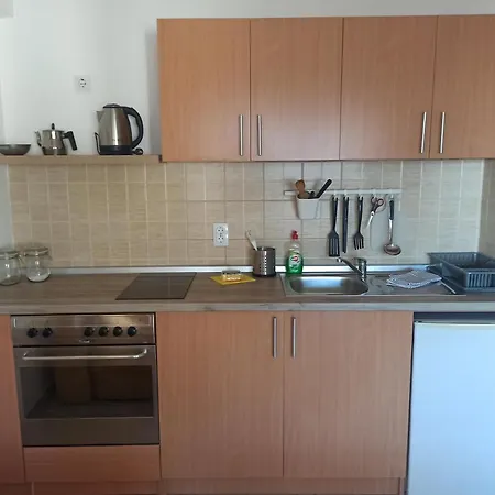 Mitende Apartment