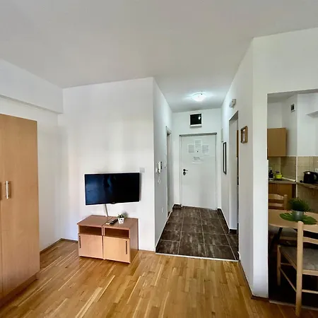 Mitende Apartment *