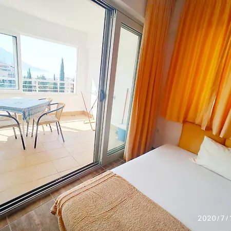 Apartment Mitende Budva